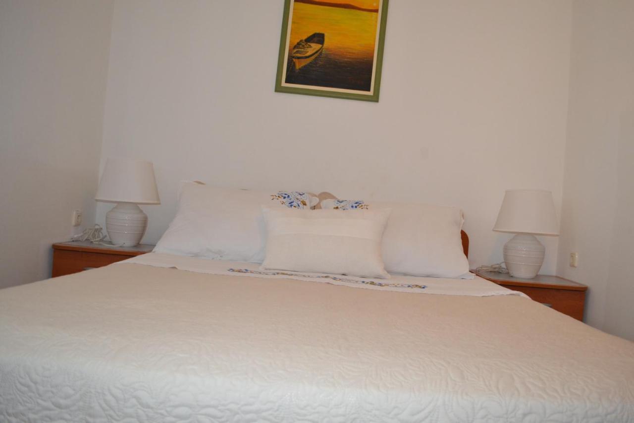 Apartments Lucija 스리마 외부 사진